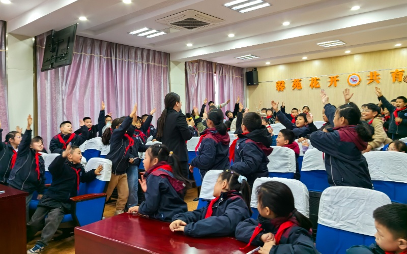 官网2.jpg