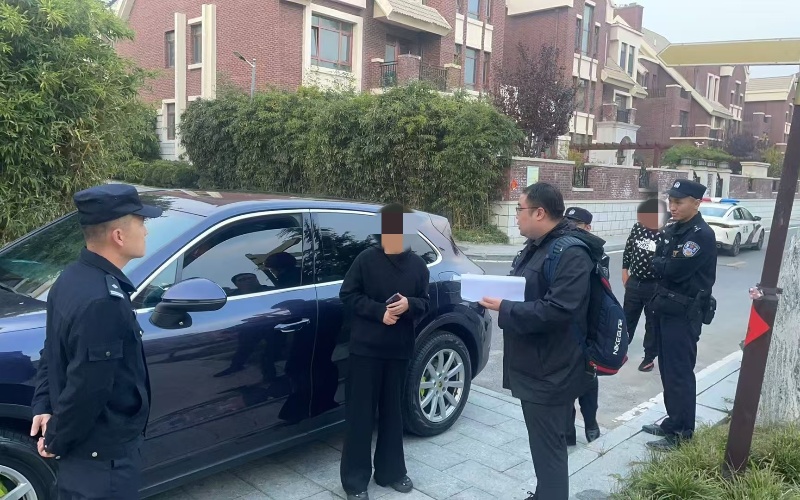 官网3.jpg