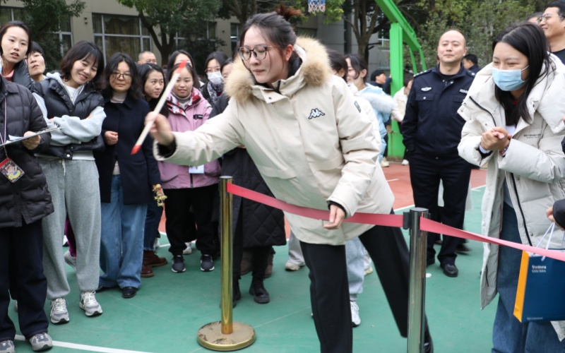 官网6.jpg