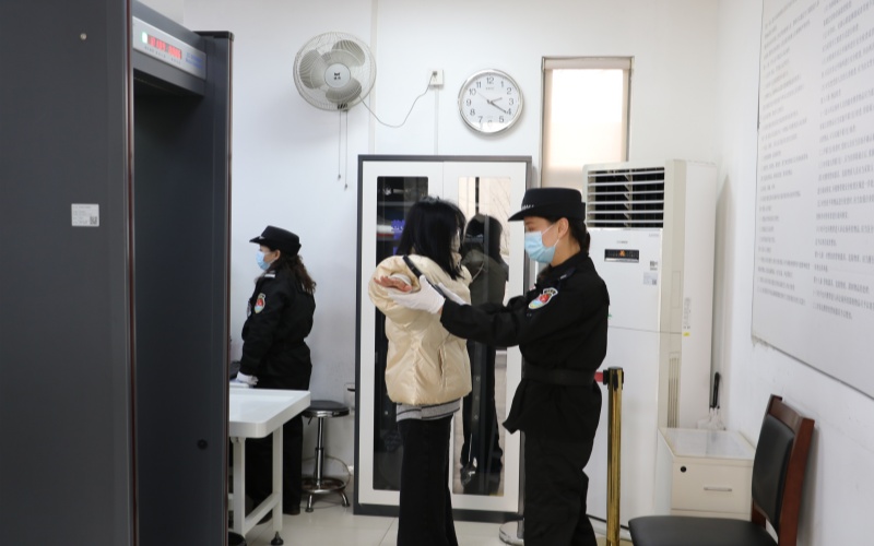 官网2.jpg