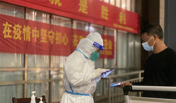 1650602949041022857.jpg 王谢雯_副本.jpg